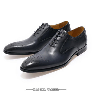 LUXURY BRAND OXFORDS MEN GENUINE LEATHER SHOES LACE UP OFFICE WORK WEDDING SHOES BROGUES FORMAL POINTED TOE OXFORDS BLACK SHOE